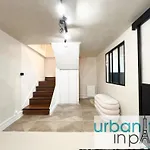 Urban Flat 09 - Stylish Triplex Champs-elysees *