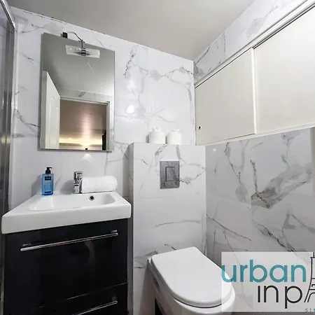 Urban Flat 09 - Stylish Triplex Champs-elysees Apartment *