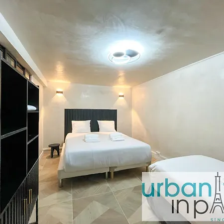 Apartment Urban Flat 09 - Stylish Triplex Champs-elysees
