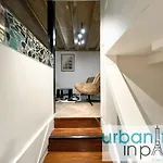 Urban Flat 09 - Stylish Triplex Champs-elysees * パリ